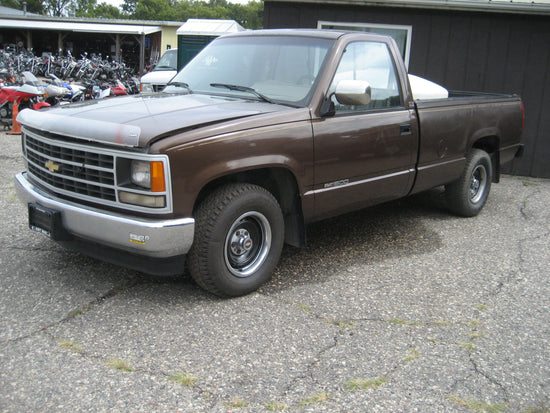 Image Title 1988 GMC 1500 Sierra Long Box 8' Pickup V6  3 Speedo